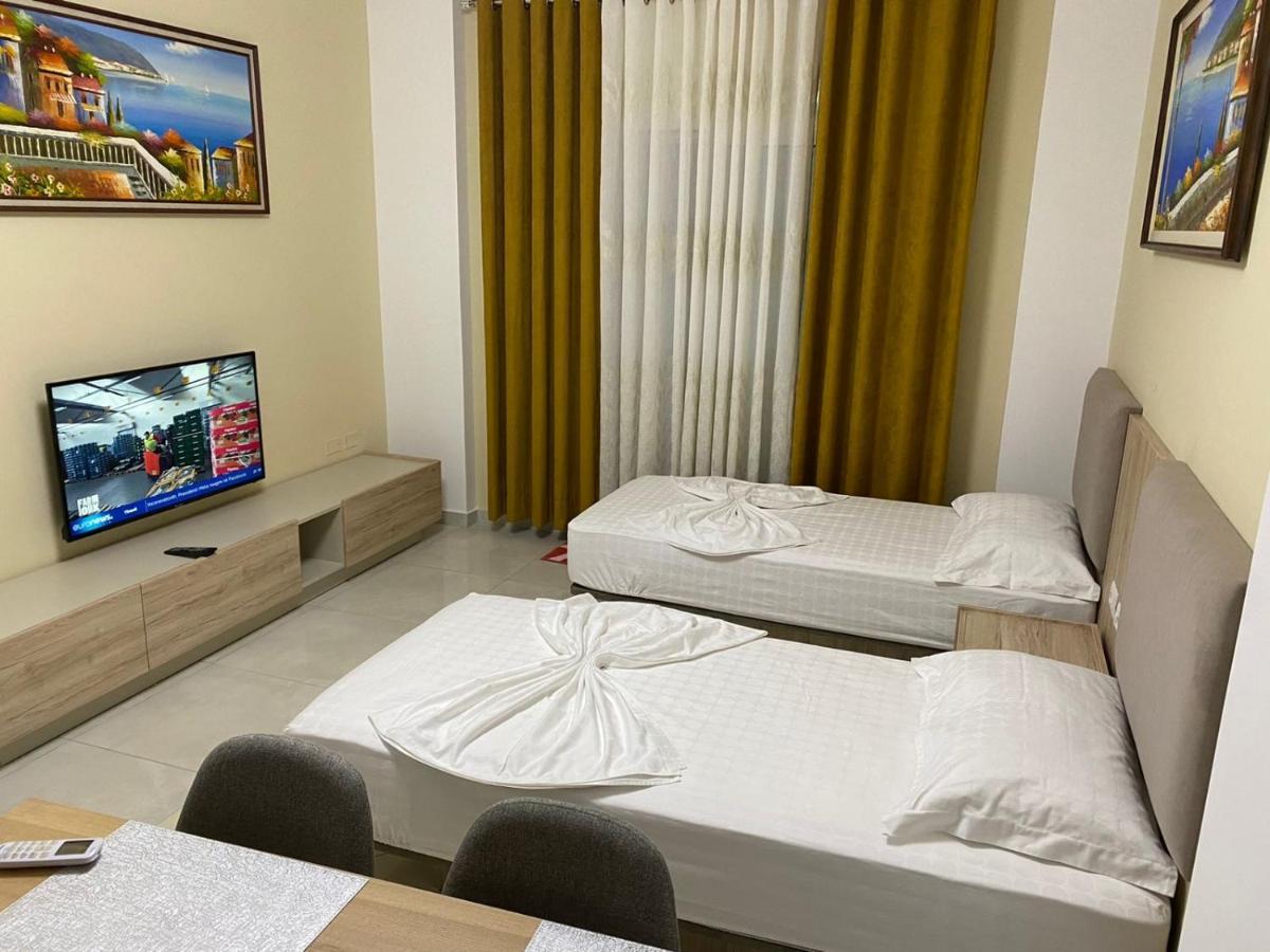 Kevin'S Lungomare Apartment Влёра Экстерьер фото